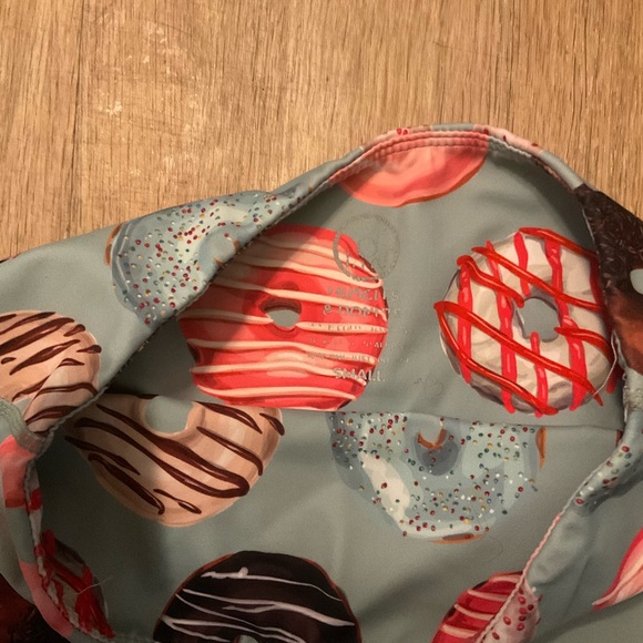 Donut Lifting Shorts - Picture 2 of 4